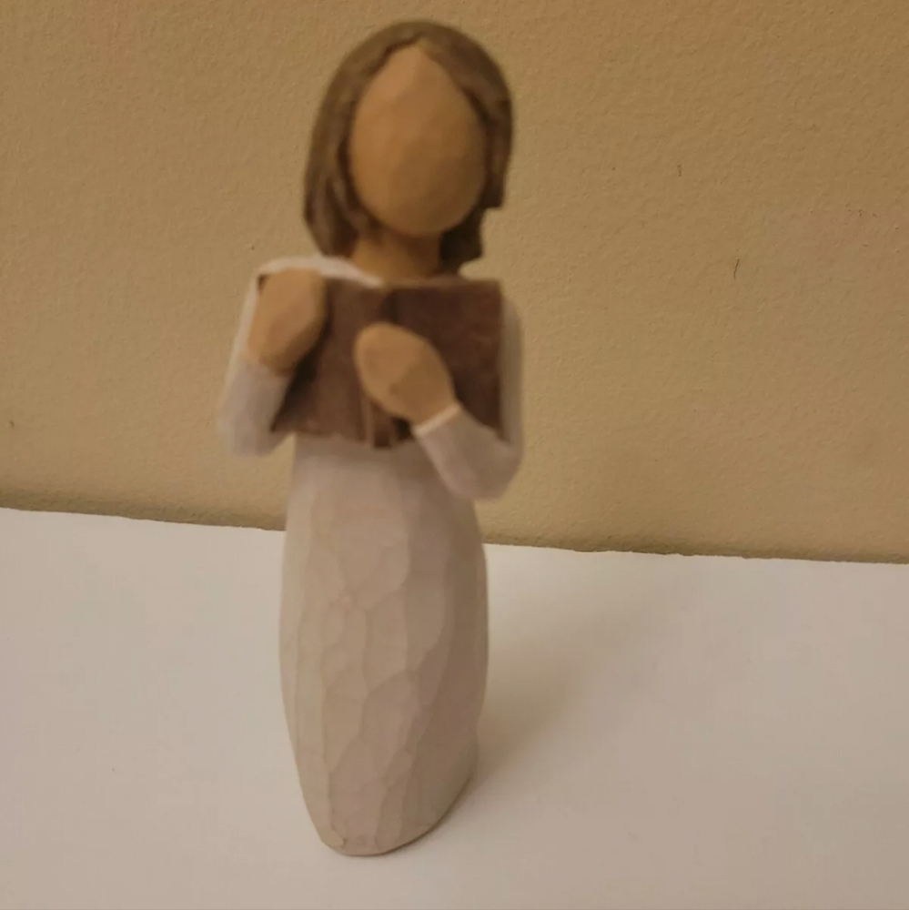 Willow Tree LOVE OF LEARNING Demdaco 2005 Susan Lordi Girl With Book 5" figurine